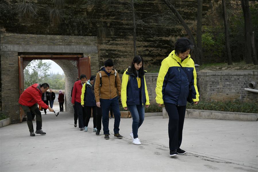 开云电竞官网|可以兼职的手机挂机就可以挣钱,金额不大但可以天天自动收钱。(图4) 开云电竞