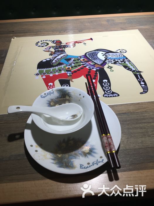 开云电竞官方网站-
「992爱问大家帮(102)」小货车上贴广告贴违法吗?贷款车如何变换车身颜色?(图1) 开云电竞