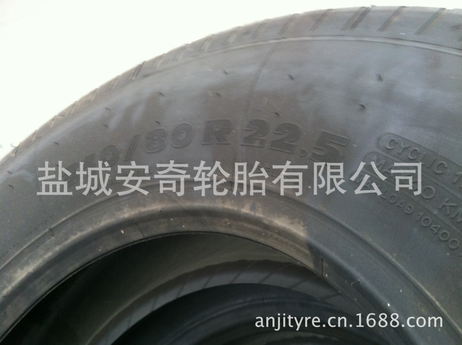 开云电竞|范冰冰同款黑黑乳有钱买不到?轻脂饮品爆发增长“出大招”(图1) 开云电竞